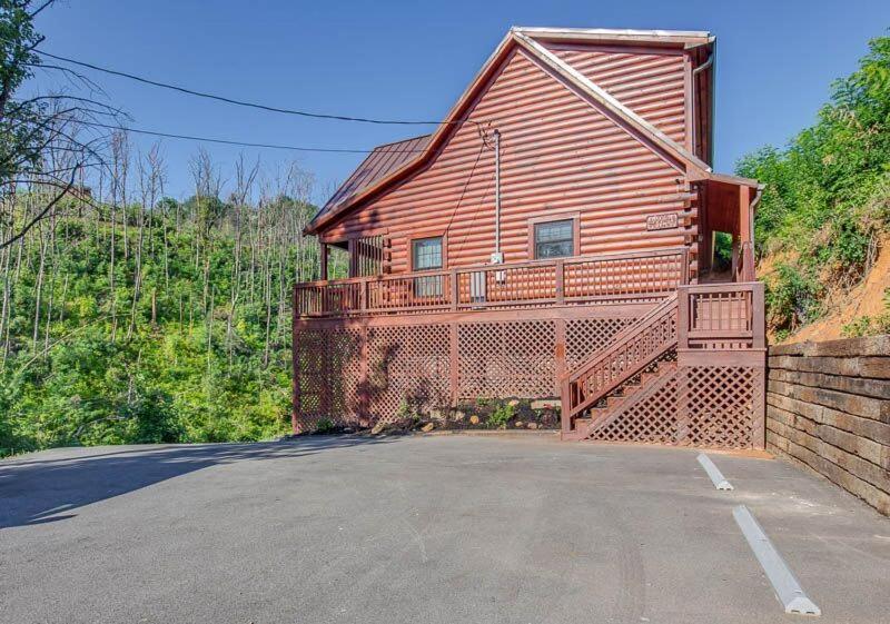 The Buckhorn By Stony Brook Cabins 蓋特林堡 外观 照片